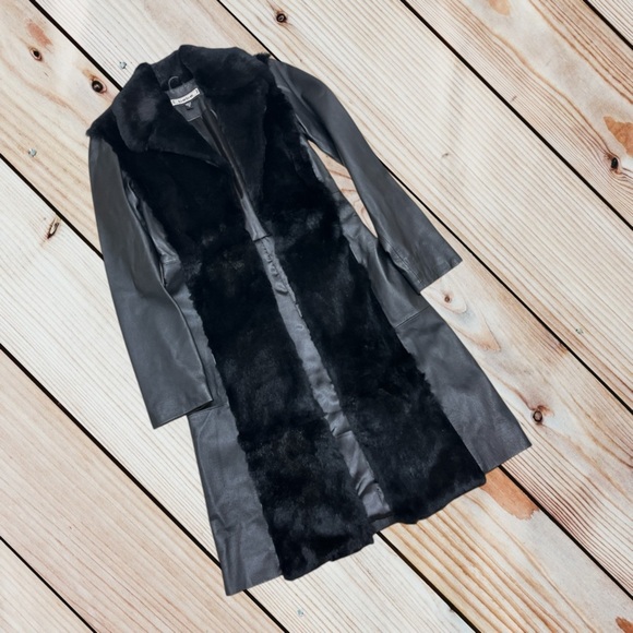 bebe Jackets & Blazers - VTG Bebe XS black 100% leather & rabbit fur trim 3/4 length coat